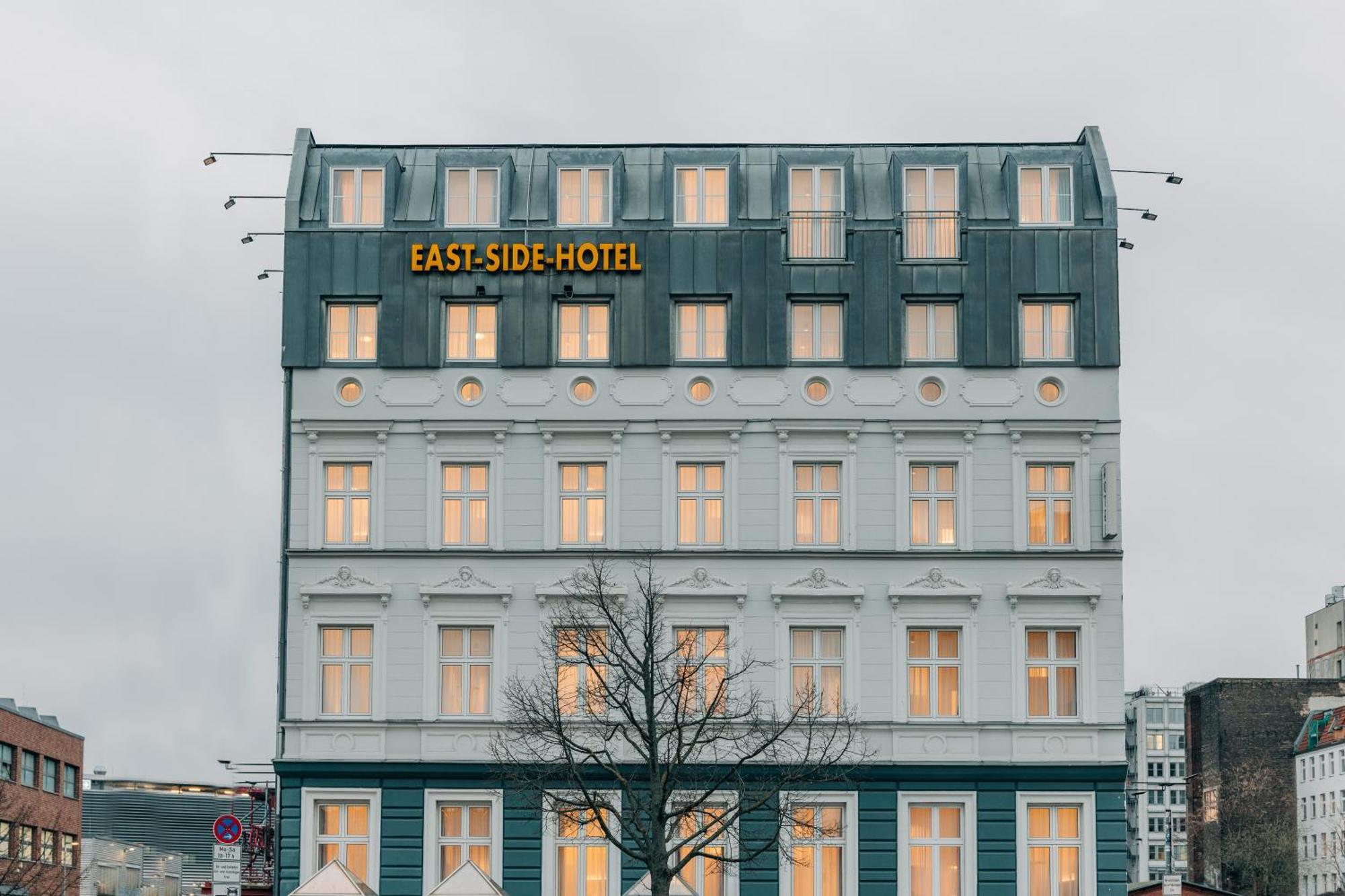 Homaris East Side Hotel Berlin Exterior photo
