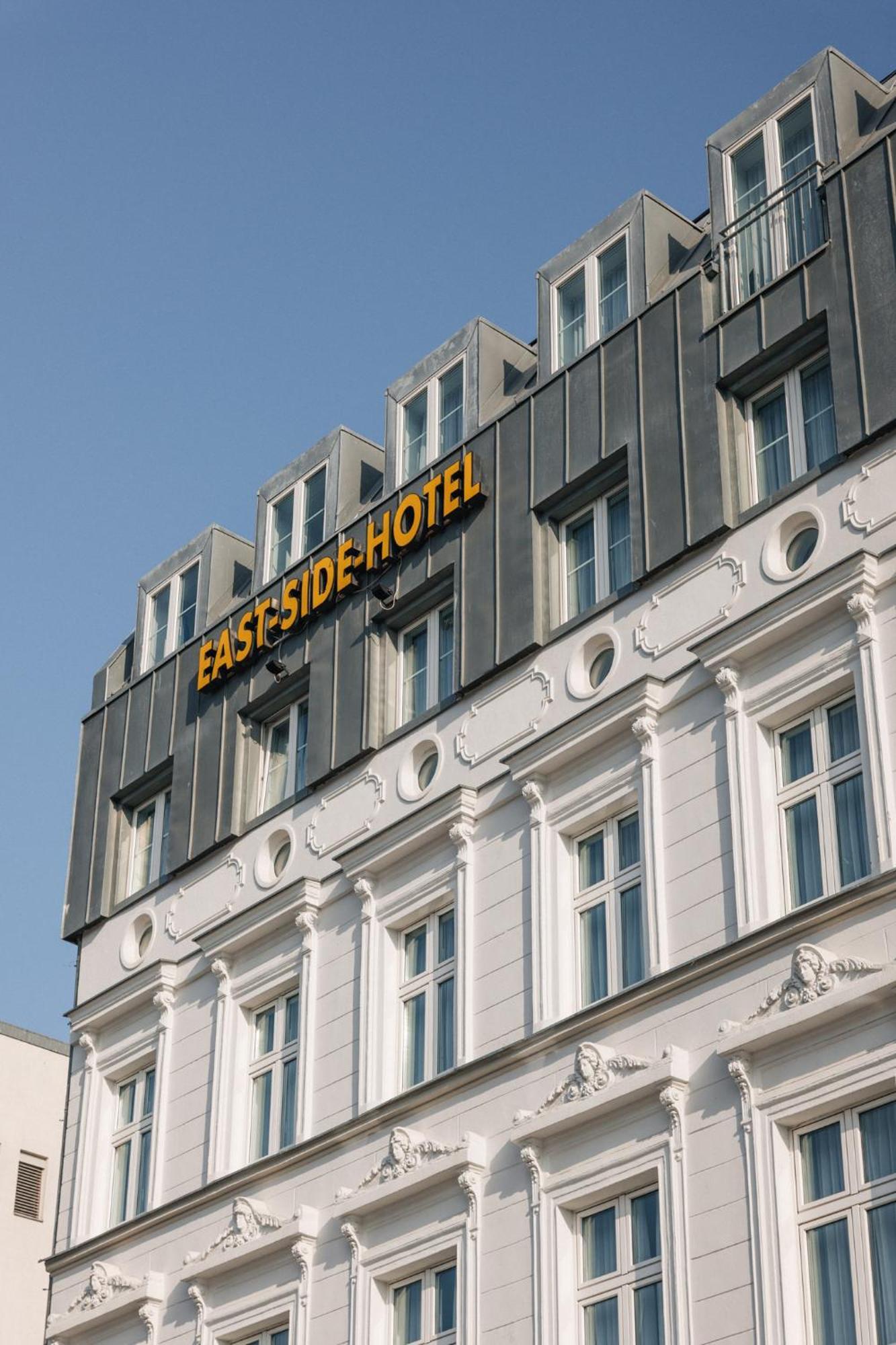 Homaris East Side Hotel Berlin Exterior photo